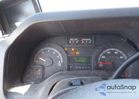 2010 Ford E-350 Super Duty Commercial/Recreational из США, поврежденный, VIN 1FTSE3EL7ADA99781